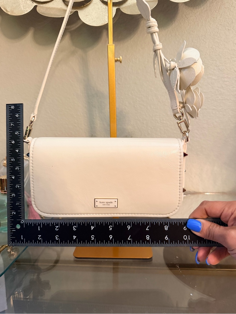 🌹 Kate spade White Leather Crossbody with Floral Strap Detail - Picture 8 of 8